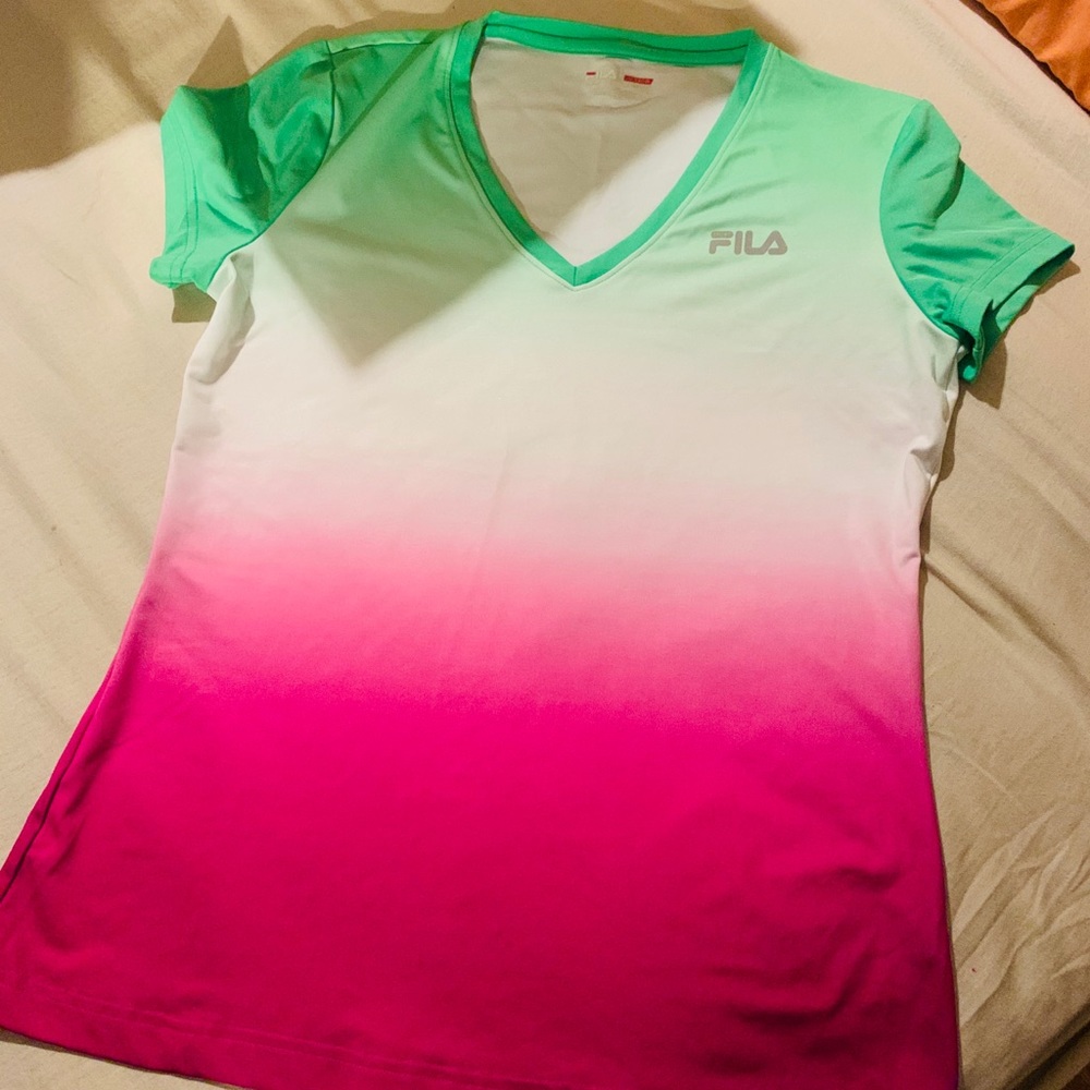 RARE Ombre Fila Athletic top😻💖 NWOT
